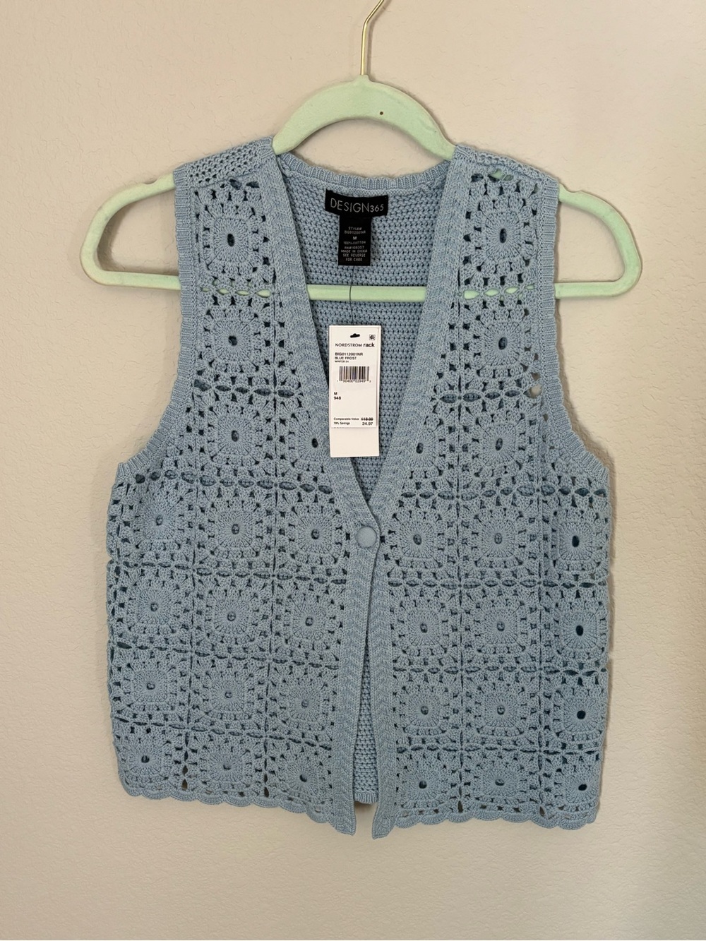 NWT Design 365 Women's Light Blue Crochet Vest - M